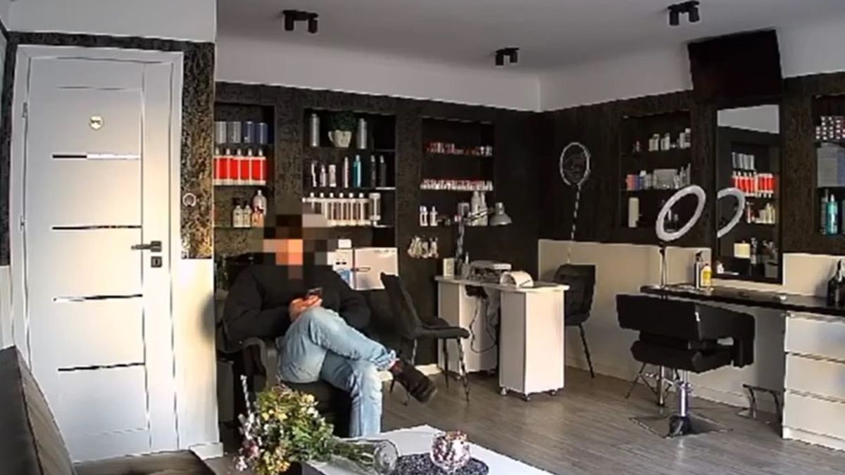 Piaseczno: Włamywacz zasnął w fotelu w salonie urody