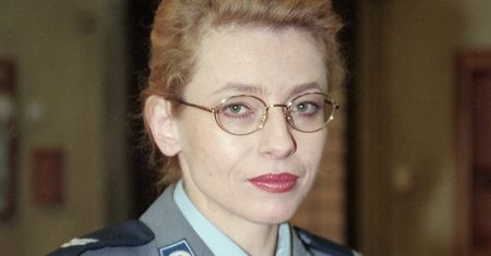 Grała Zosię w "13 posterunku". Teraz nawet nie pokazuje twarzy