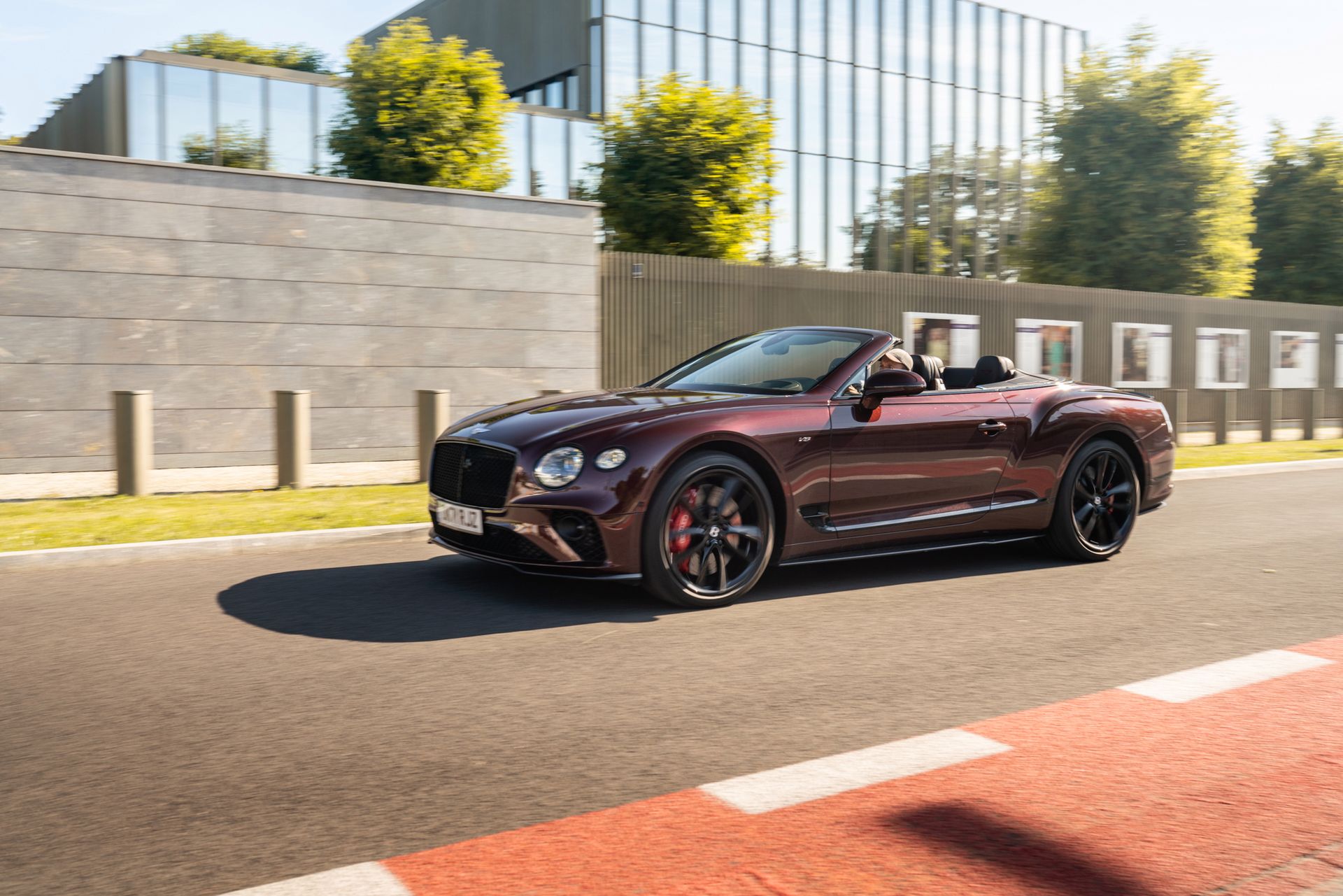 Bentley Continental GT Convertible V8 (2022)