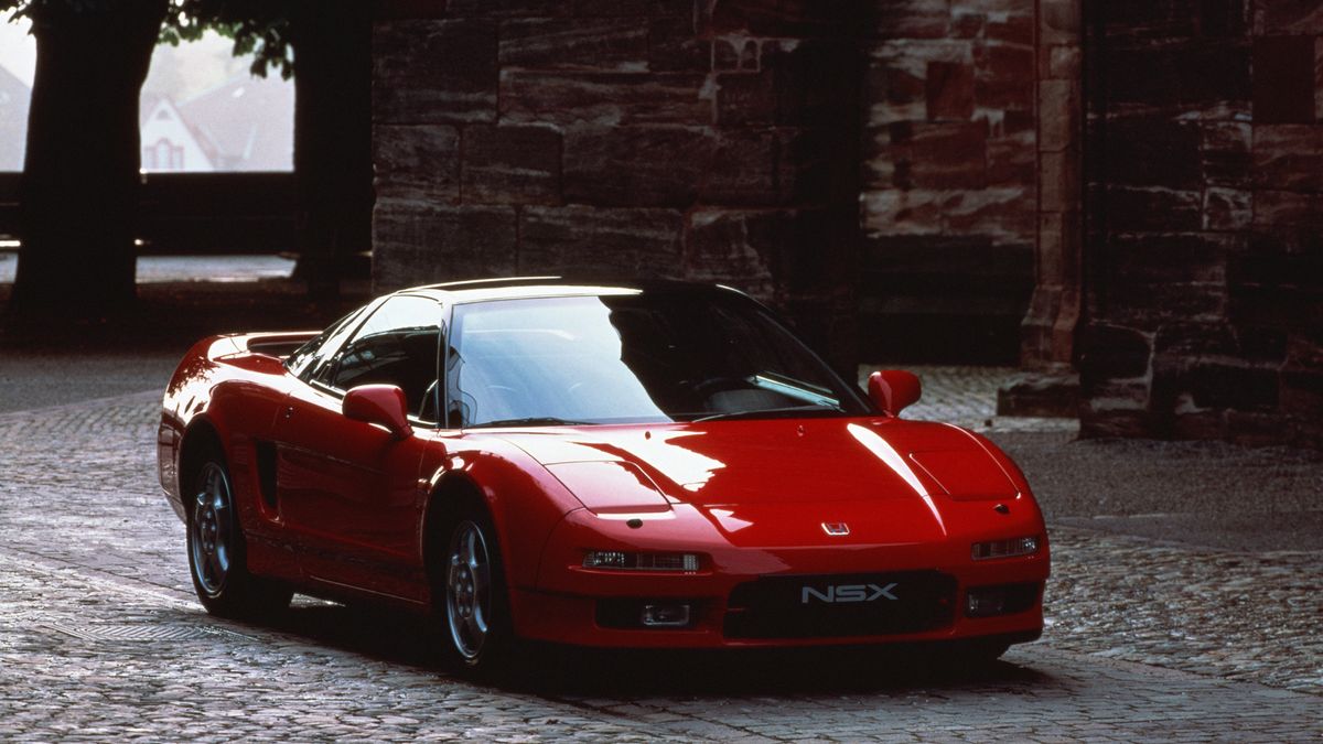 Honda NSX to japoński supersamochód, który konkurował z Ferrari.