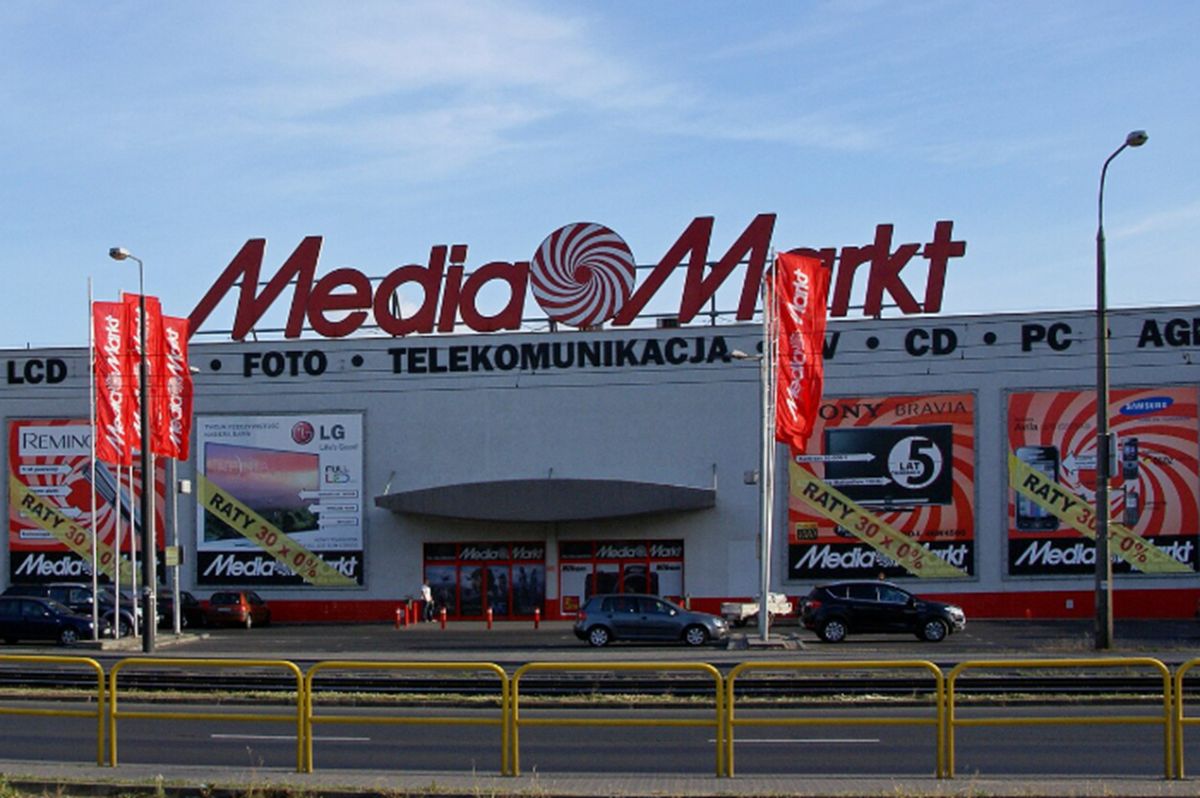 Prawie 1000 zł taniej. Ma 48 cali. Promocja w Media Markt
