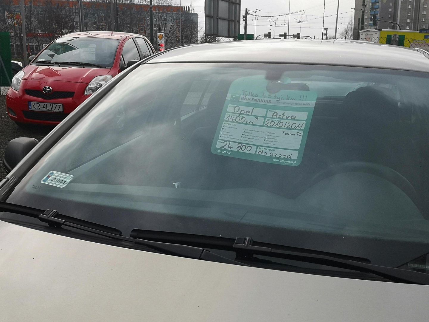 O wadzie można mówić, jeśli zmniejsza wartość pojazdu, zmniejsza jego użyteczność, sprawia, że kupiony pojazd jest niepełny lub niezgodny z opisem sprzedawcy. Wtedy kupujący ma prawo dochodzić swoich racji, korzystając z rękojmi