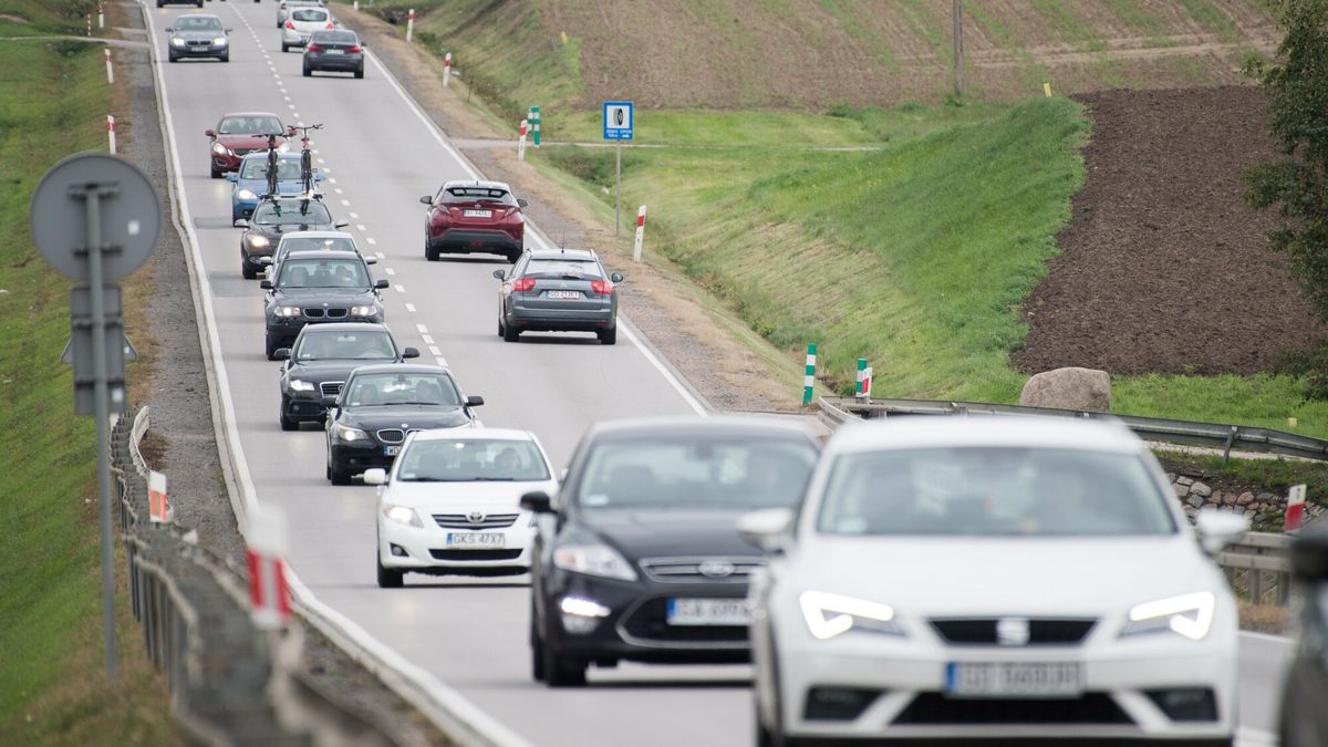 reporter_baza_2021-09
18.09.2021 Lniska Droga wojewodzka nr 7 Fot. Wojciech Strozyk/REPORTER
Wojciech Strozyk/REPORTER