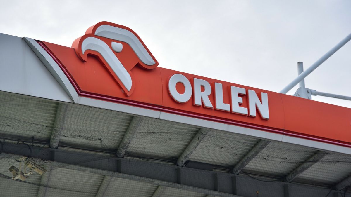 Orlen był jedną z dwóch najbardziej rozpoznawalnych dla Polaków firm notowanych na GPW w badaniu IBRiS