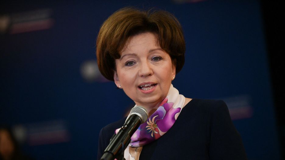 Minister Marlena Maląg na spotkaniu  z uczestniczkami "Klubu Mam" w Łomiankach. 18 kwietnia 2023 roku