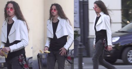 Michał Szpak w lenonkach spaceruje po Warszawie