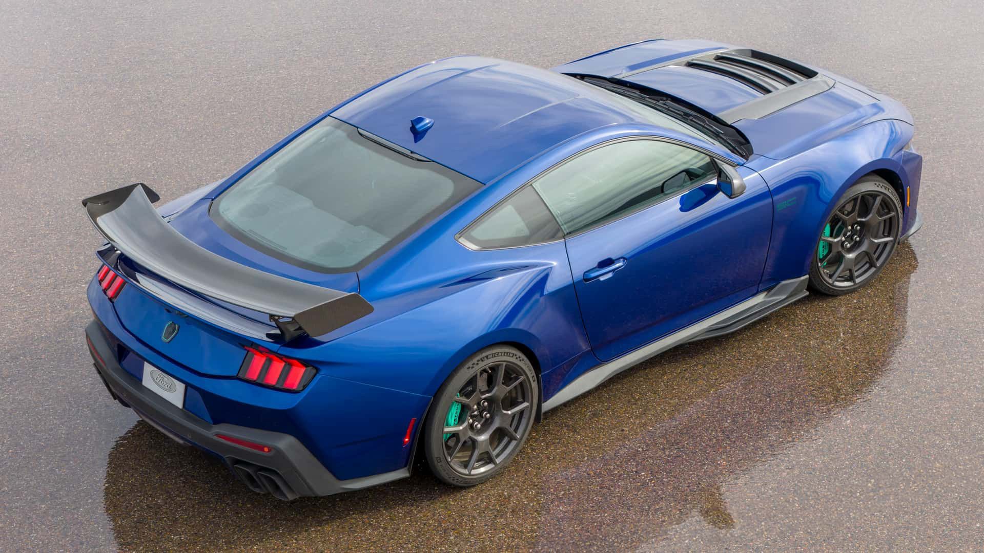 Ford Mustang Dark Horse SC