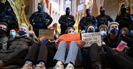 Protest Kobiet. Chcą blokować ulice w całej Polsce. Będzie gorąco