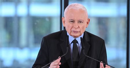 "Rozkradziono pieniądze". Kaczyński grzmi po śledztwie WP