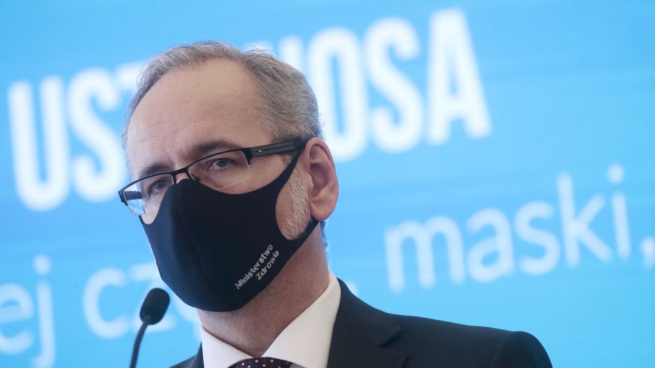 Strajk kobiet. Adam Niedzielski o protestach: patrzę z ogromnym niepokojem