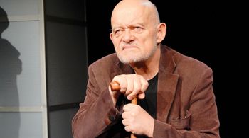 Adam Ferency OTARŁ SIĘ o śmierć. Tak ją wspomina: "Ciemność i cześć"