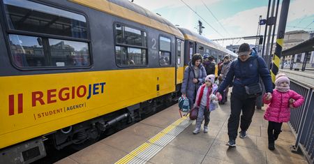 Czesi wjeżdżają na polskie tory. Polski przewoźnik reaguje