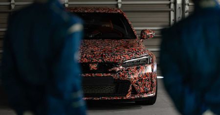 Honda Civic Type-R odsłania coraz więcej, lecz nadal nie wiemy najważniejszego