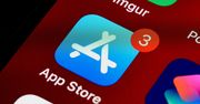 Są, ale jakby ich nie było. App Store ukryje przed tobą niektóre aplikacje