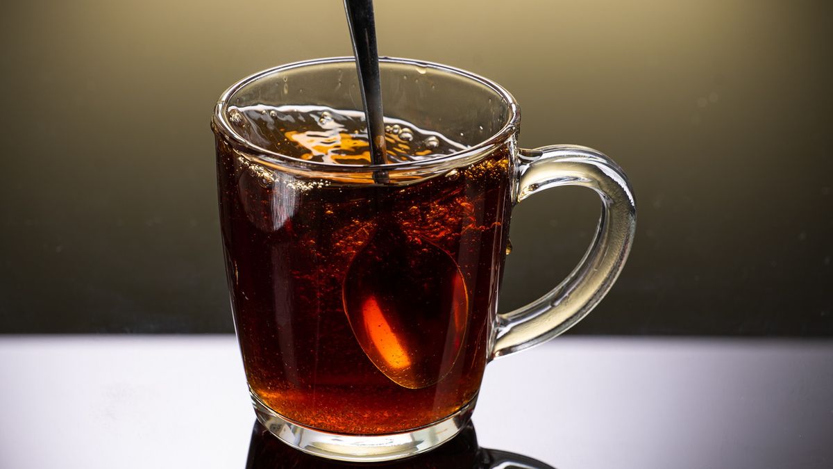 Czarna herbata jest cennym źródłem flawonoidów