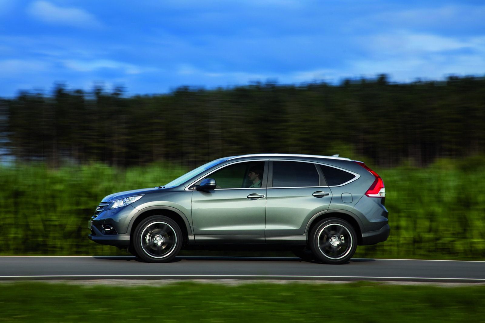2013 Honda CR-V - obszerna galeria prosto od producenta 14