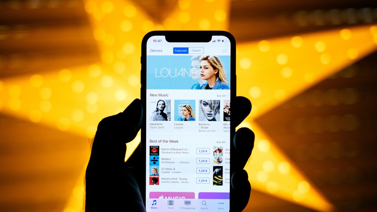 Ksienia Sobczak wybrała iPhone'a X zamiast Samsunga. (depositphotos)