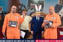 Prowadzący "Piachem w tryby" w TV Republika