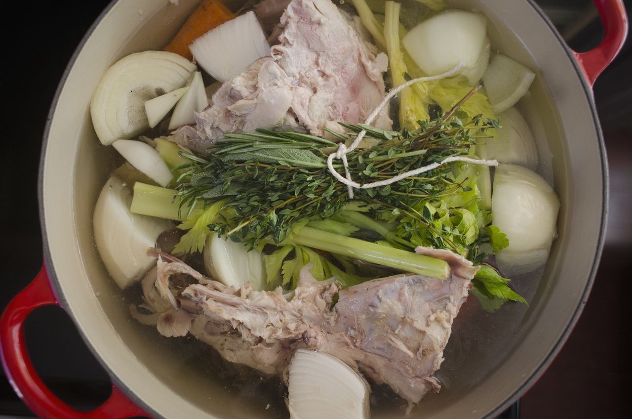 Add depth to your dishes: The art and science of crafting a bouquet garni