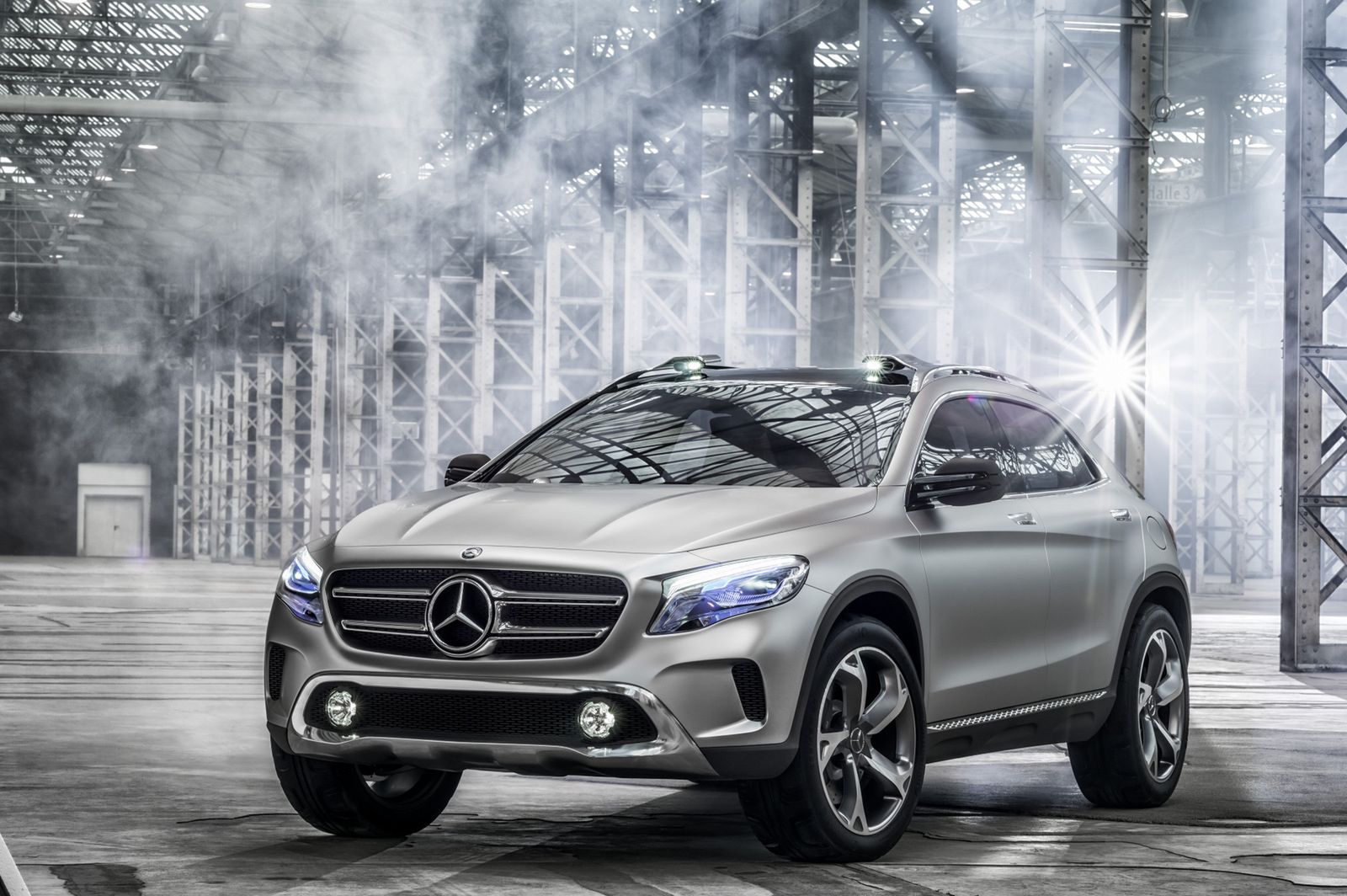 Mercedes GLA Concept na oficjalnych zdjęciach [galeria] 30