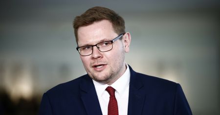 Służby przeszukują pokój posła. "Marszałek postawił warunek"