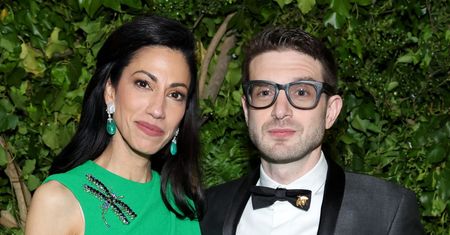 Alex Soros wziął ślub. Muzułmańska ukochana syna miliardera wystąpiła w dwóch kreacjach