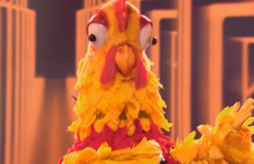 "Mask Singer". Widzowie obstawiają, kto kryje się w kostiumach Ważki, Deszczu, Bociana i Koguta