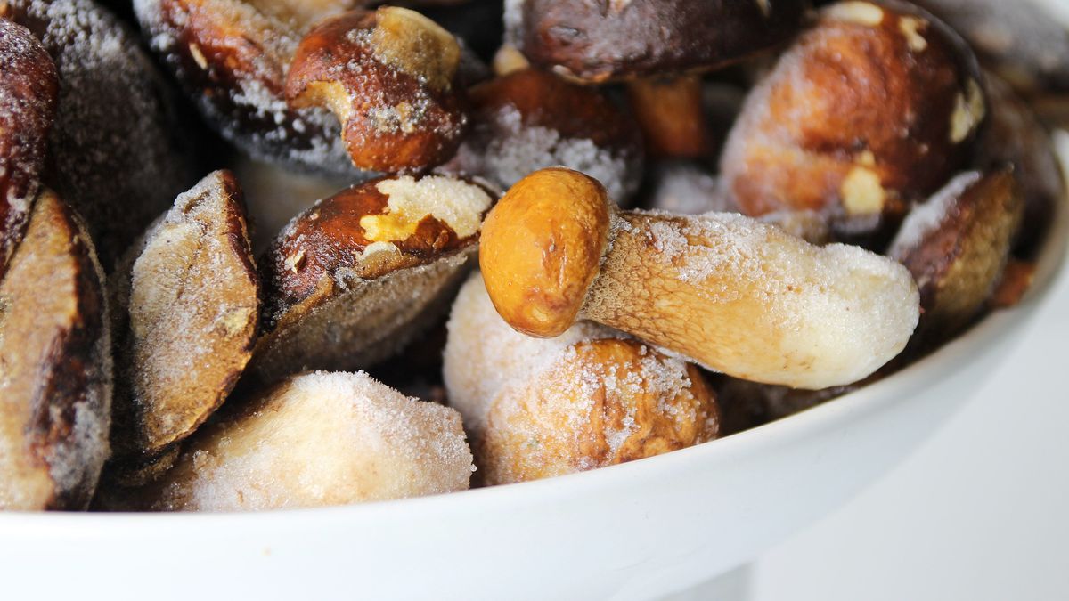 Jak gotować mrożone grzyby?