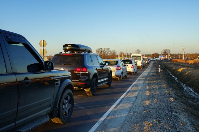 Kolejki na polsko-ukraińskim przejściu granicznym Budomierz-Hruszów