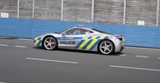 Policja ma Ferrari. Czesi po prostu je zabrali