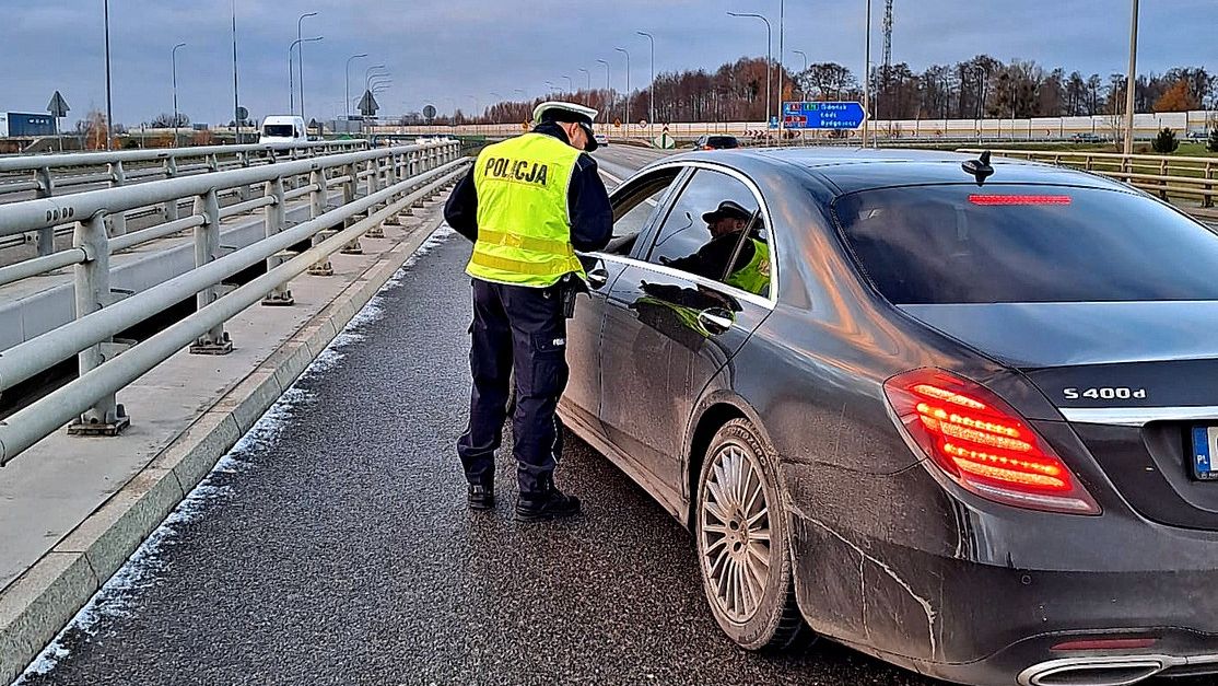 Rząd chce nowych kar dla kierowców. Prawnicy: przepisy są dziurawe