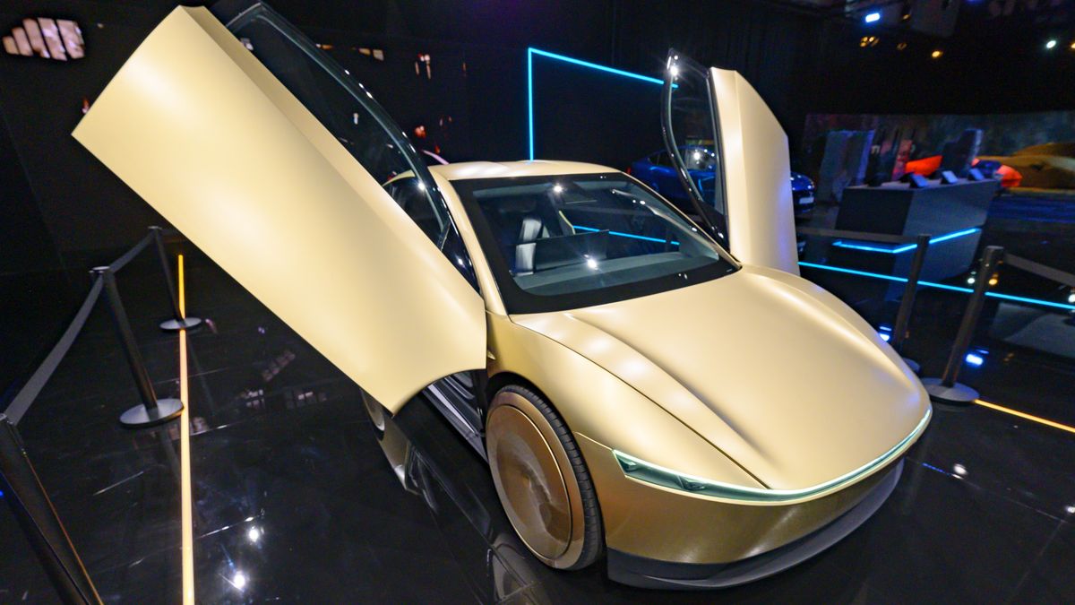 101st Brussels Motor Show 2025
BRUSSELS, BELGIUM - JANUARY 10: Tesla Cybercab or Robotaxi two-passenger battery-electric self-driving car on display at the AutoSalon on January 10, 2025 in Brussels, Belgium. (Photo by Sjoerd van der Wal/Getty Images)
Sjoerd van der Wal
cab, auto, auto show, colour image, robotaxi, motor show, cybercab, tesla cybercab, tesla robotaxi