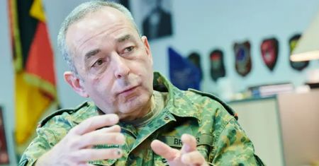 Generał Bundeswehry ostrzega. "Czas sprzyja Rosji"