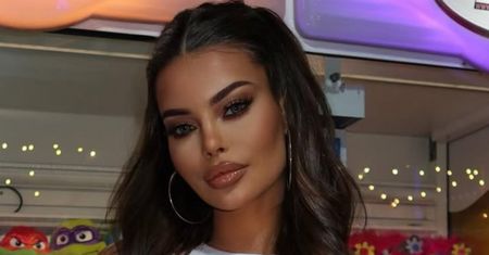 Justyna Gradek prezentuje odmienione ciało po LIPOSUKCJI w Turcji i ogłasza: "Wiem, że warto"