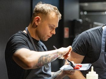 Co robi w kuchni sous chef? Filip Niewiatowski o kulisach gotowania na miarę gwiazdki Michelin