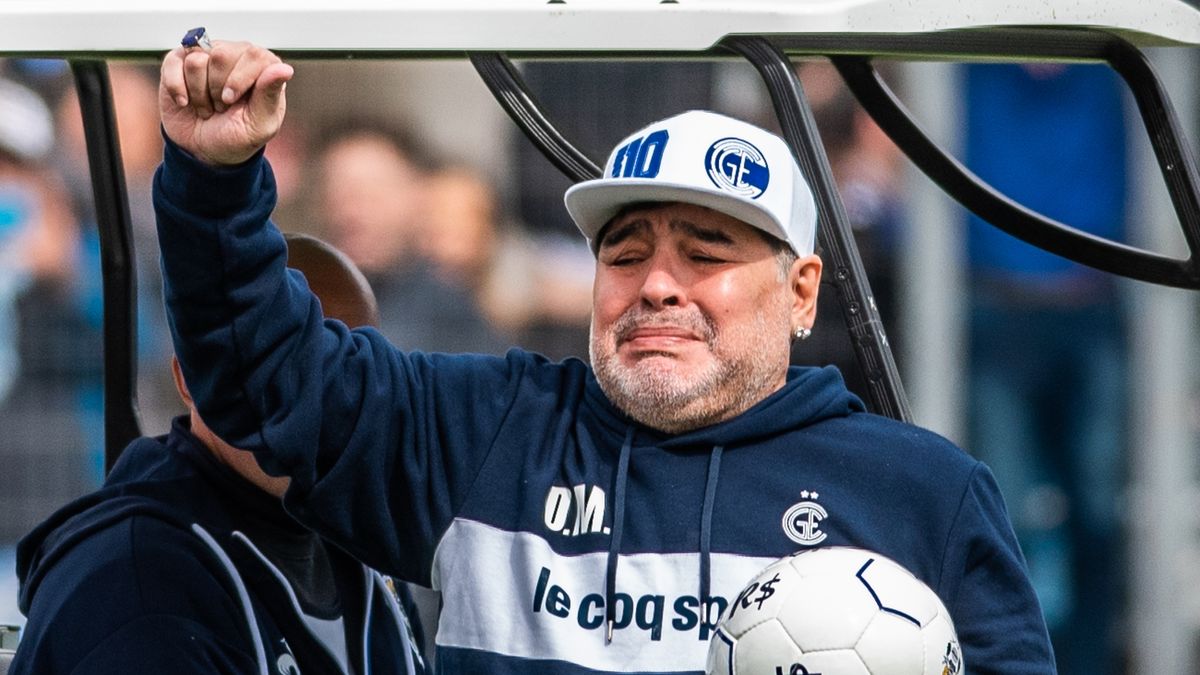 Diego Maradona cries and greets the public, during the presentation of Diego Maradona as Coach in Gimnasia y Esgrima La Plata. (Photo by Manuel Cortina/NurPhoto via Getty Images)