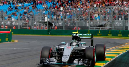Grand Prix Australii 2016 - Mercedesy nadal dominują