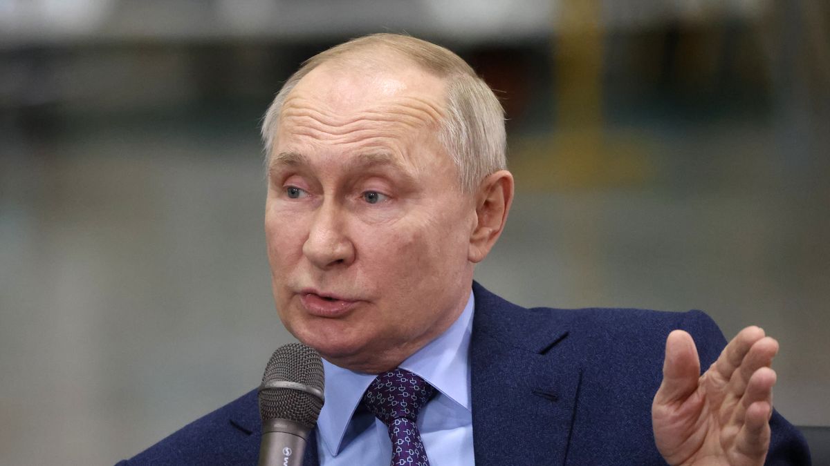 KOROLEV, RUSSIA - OCTOBER 26:  (RUSSIA OUT) Russian President Vladimir Putin speaks with scientists while visiting the Korolev Rocket and Space Corporation Energia, October 26,2023, in Korolev, Russia. Putin visited Energia, the largest company of Russian space industry, located in Moscow's suburb. (Photo by Contributor/Getty Images)