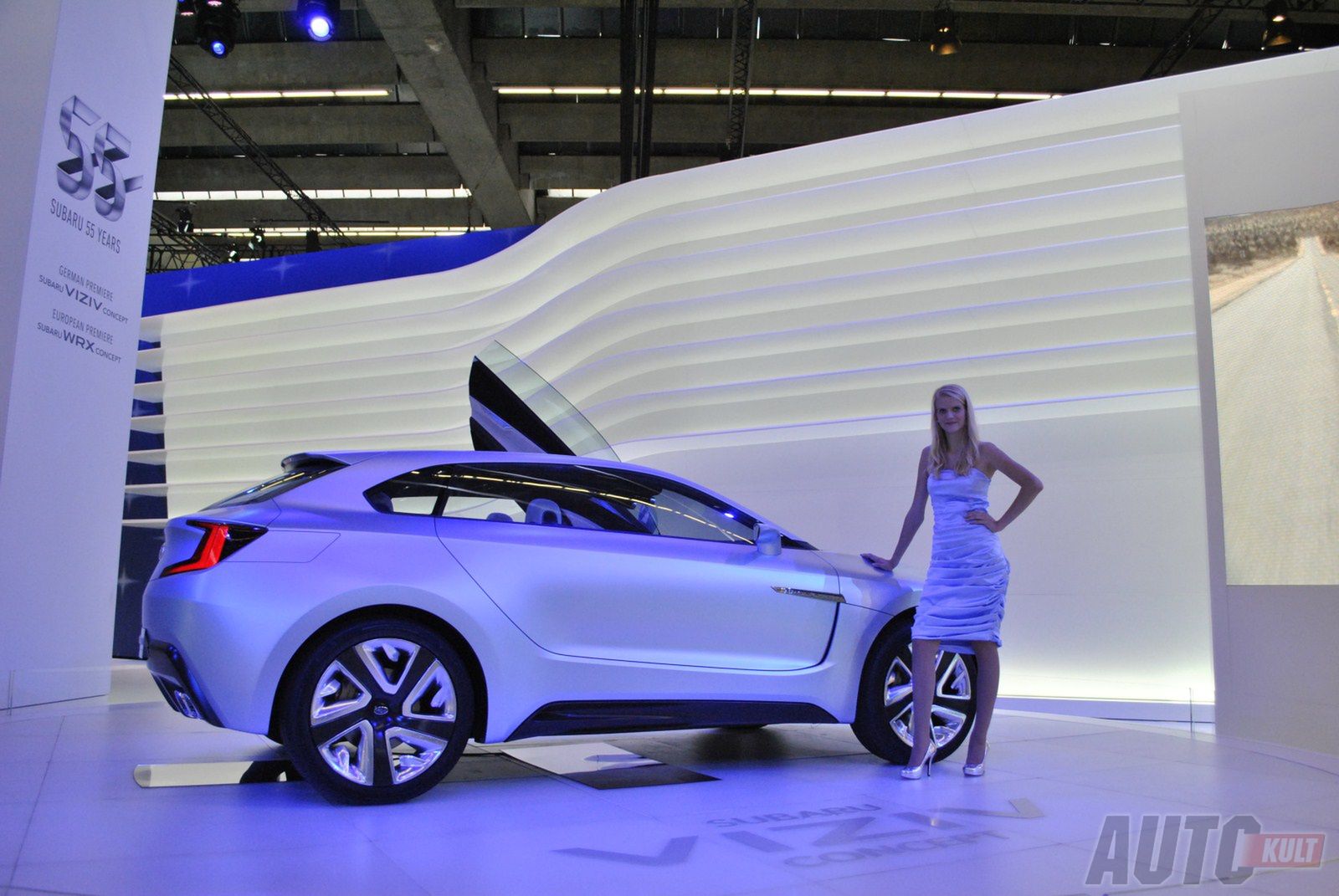 Hostessy Frankfurt Motor Show 2013 [galeria] 38