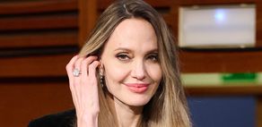 ODMIENIONA Angelina Jolie zacieśnia RODZINNE więzi na planie nowej produkcji. W nowej fryzurze wygląda jak inna osoba