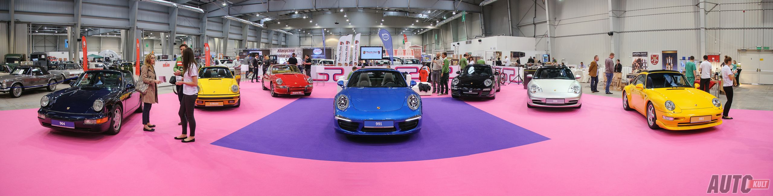 Porsche 911 Targa na targach Auto Nostalgia 2014 - galeria zdjęć 2