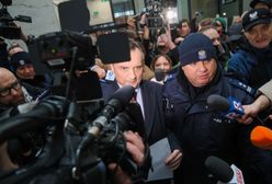 Ziobro zatrzymany. Wychodzi z policją z telewizji