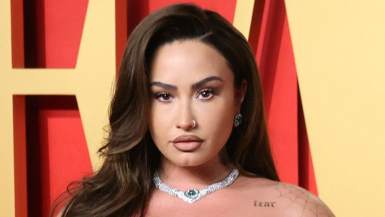 Demi Lovato szokuje NOWĄ TWARZĄ