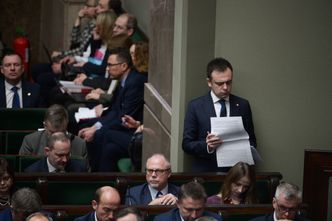 Gorąco w Sejmie przed uchwaleniem budżetu. Minister finansów zabrał głos
