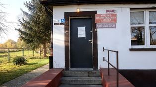 Legnica: Budynek po byłej izbie wytrzeźwień idzie pod młotek, cena wywoławcza 850 000,00 zł, zobaczcie zdjęcia, jak wyglądała w środku
