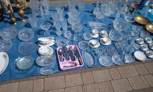 Popielniczki z PRL na aukcjach: Design z przeszłości osiąga tysiące złotych!