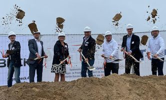 Wschodnie Niemcy walczą o polskie inwestycje. Kuszą marką "made in Germany"