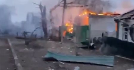 Starobielsk ostrzelany przez Rosjan. Nagrania mrożą krew w żyłach