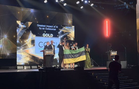 CCIG Group z europejską nagrodą za AI w obsłudze klienta. Złota statuetka ECCCSA dla polskiego contact center.