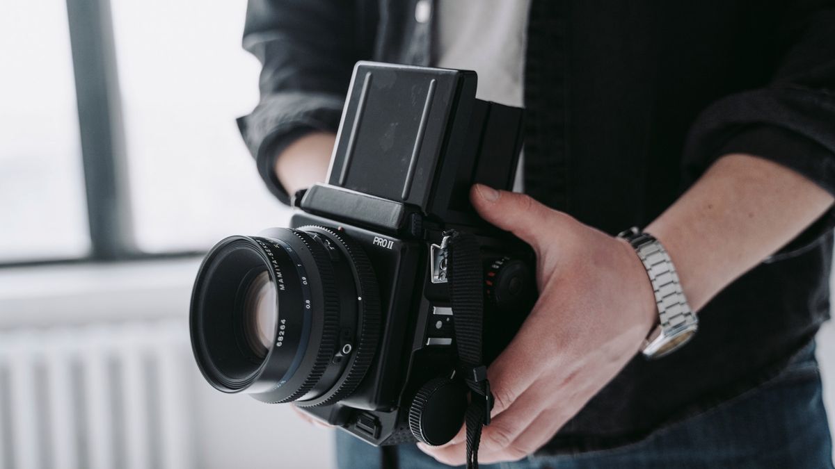 Działanie aparatu analogowego nie należy do skomplikowanych czynności.